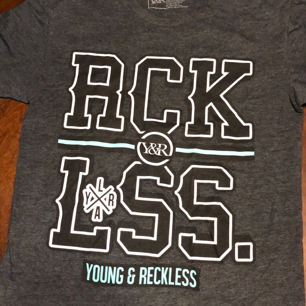 young & reckless small shirt